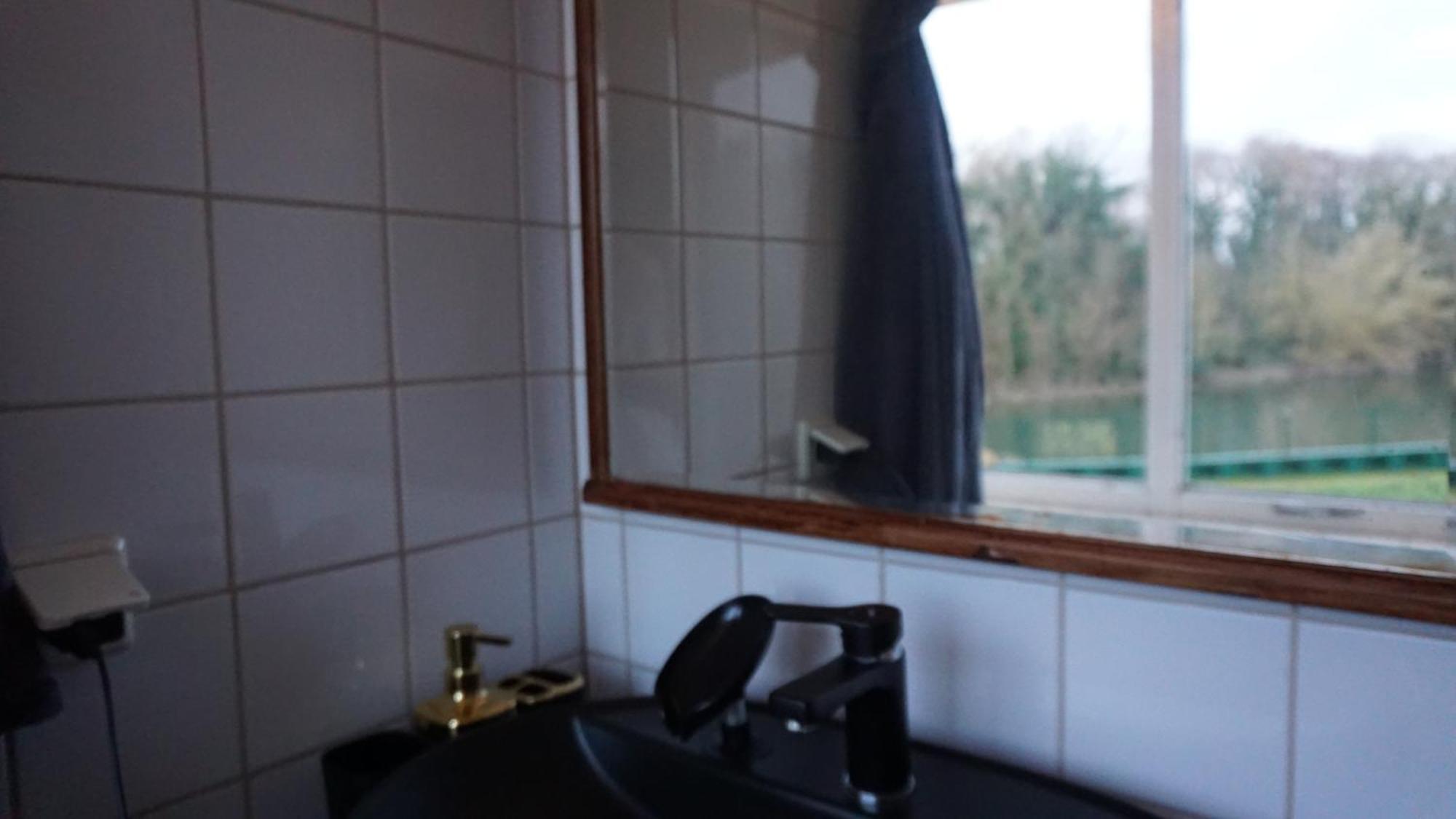 Appartement Darkwolf House à Merseburg Extérieur photo
